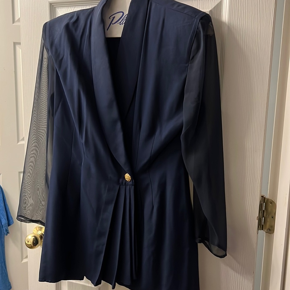 Navy Joseph Ribicoff, dressy suit, size 10